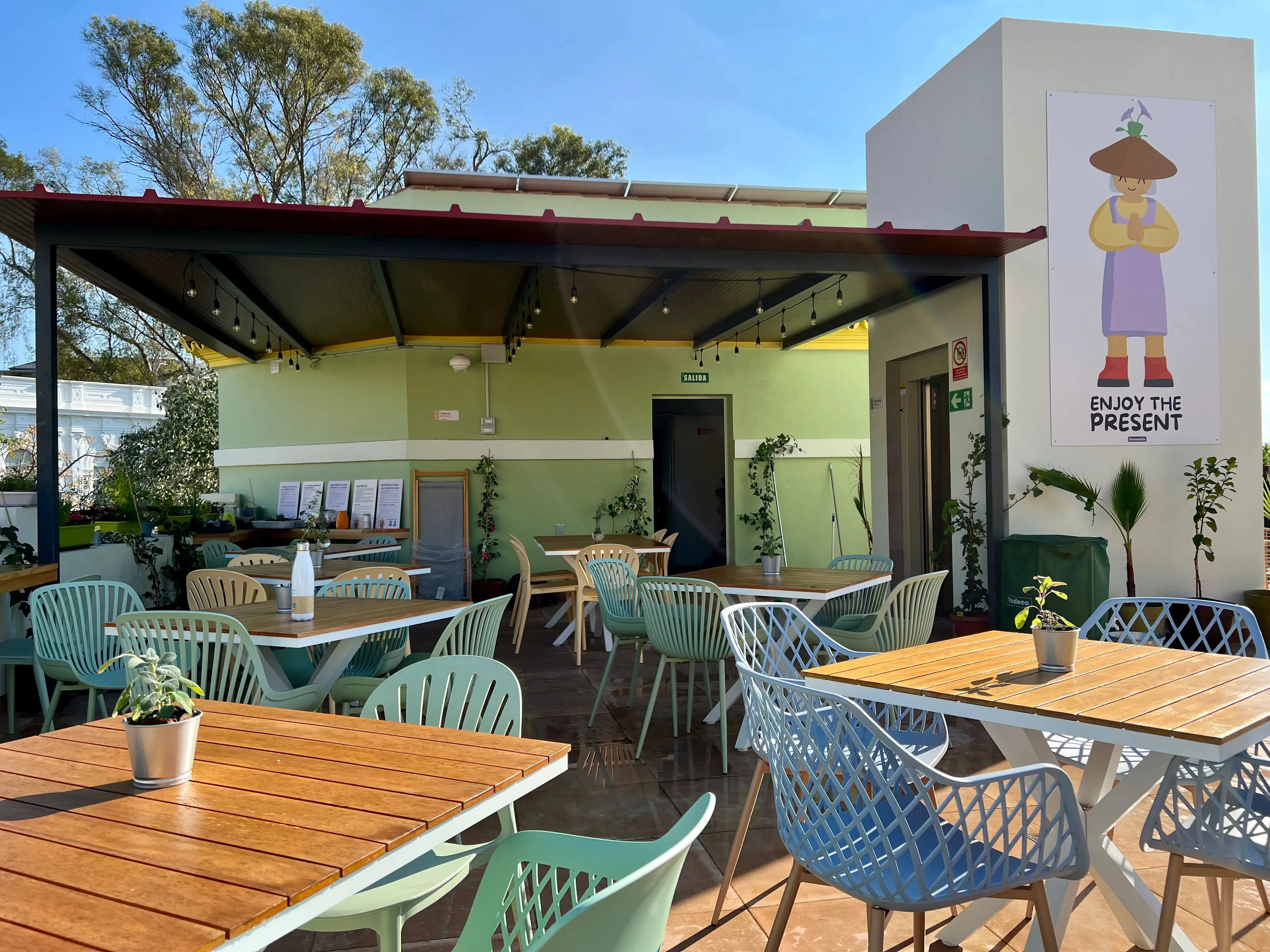 el-mejor-rooftop-para-tomar-algo-y-salir-en-huelva