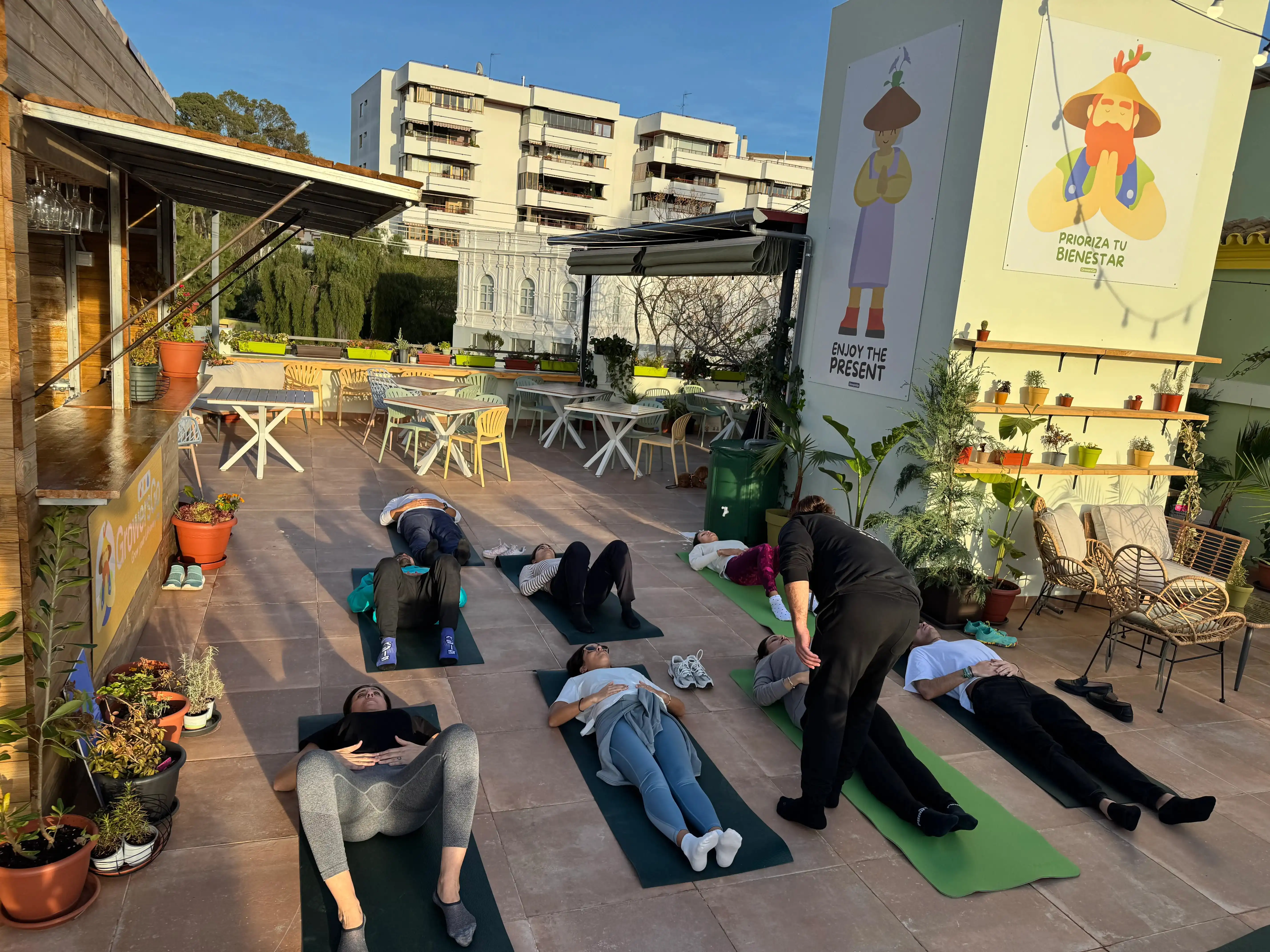 hypopressive workshop to reduce stress